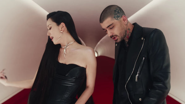 Eyes Closed Lyrics by Jisoo and Zayn (with Guitar Chords)